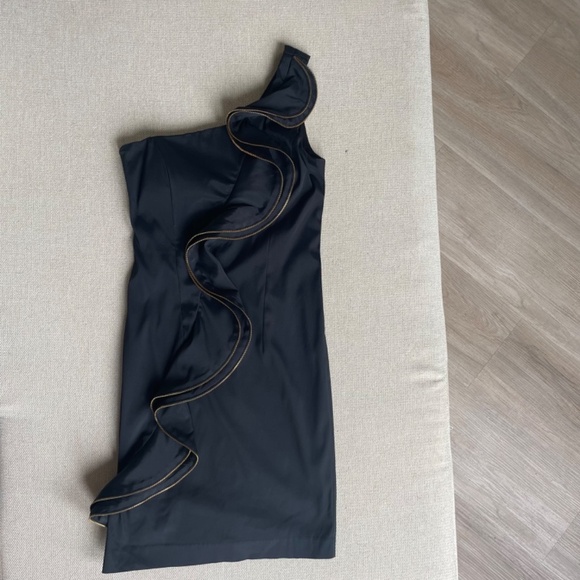 CACHE One Shoulder Zipper Detail‎ Ruffle Black Satin Mini Dress - Picture 8 of 10